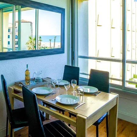 Les Pieds Dans Le Sable 아파트